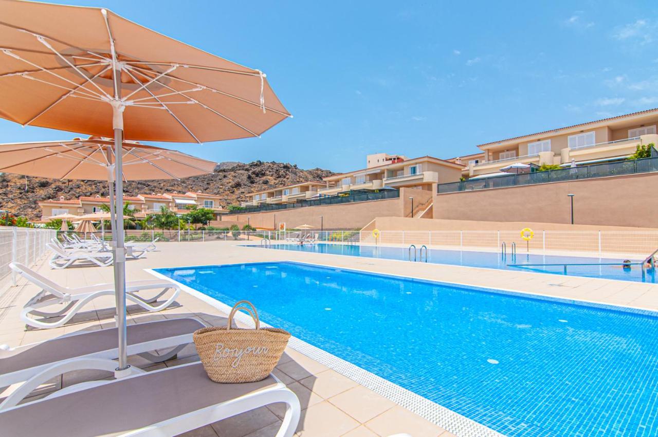 Black Beach Luxury Vacation House Puerto de Santiago  Extérieur photo